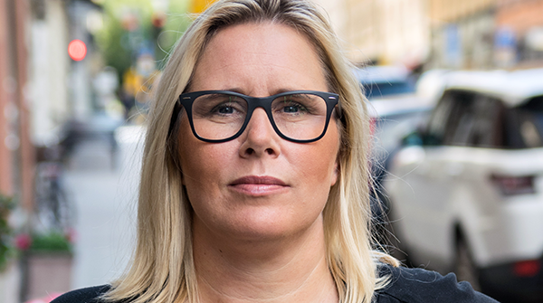 Linda Lindblom arbetar på Brås enhet för utveckling av brottsförebyggande arbete.