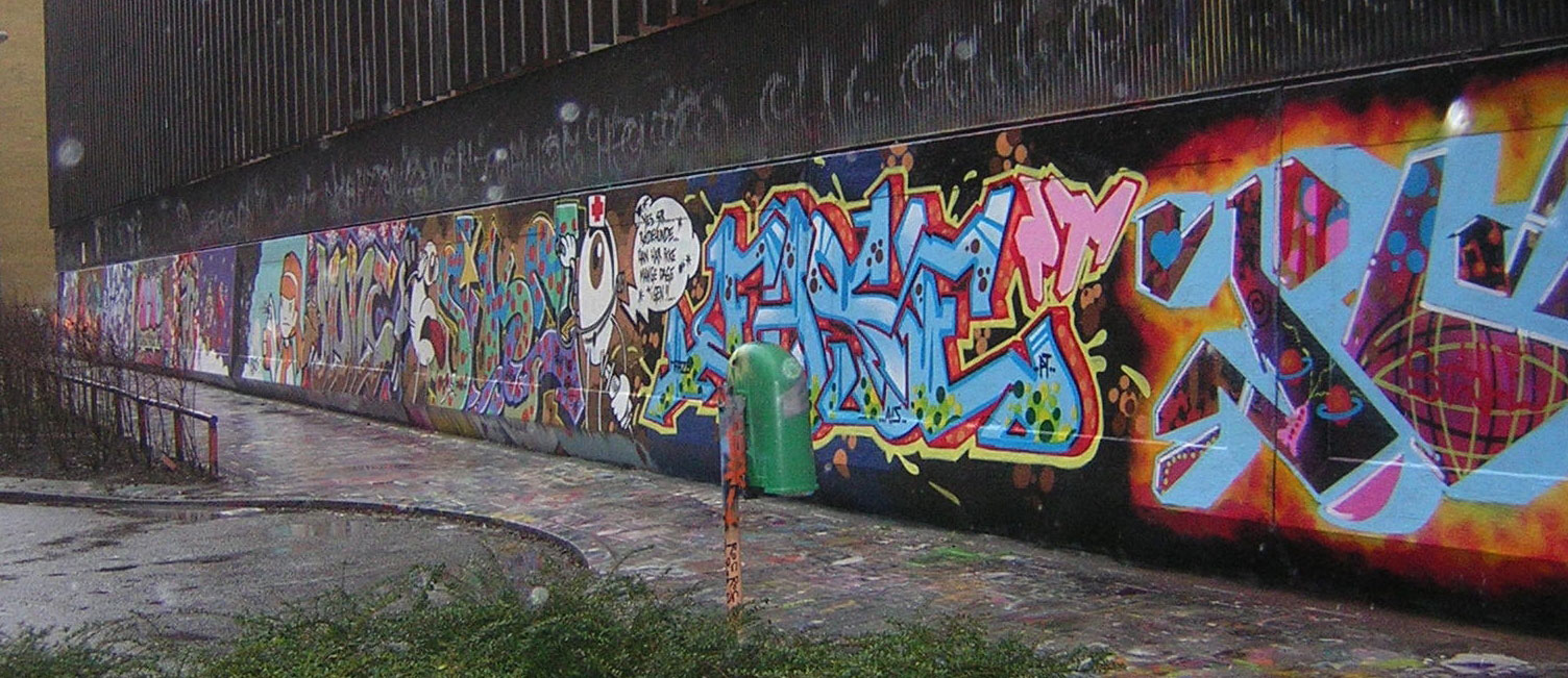 Foto av graffiti på p-huset Anna i Malmö